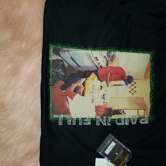 Brand new unisex bling Tshirt - Picture 2 of 2